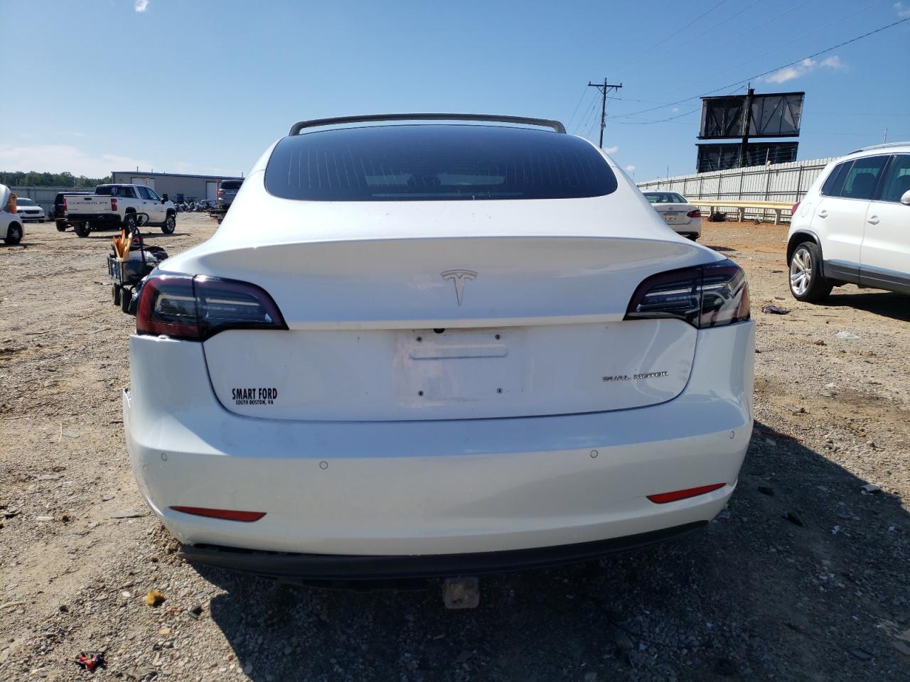 2018 Tesla Model 3 VIN: 5YJ3E1EB0JF088825 Lot: 72045095