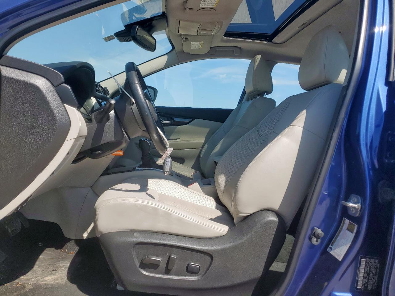 2022 Nissan Rogue Sport Sl VIN: JN1BJ1CW4NW485021 Lot: 81850655