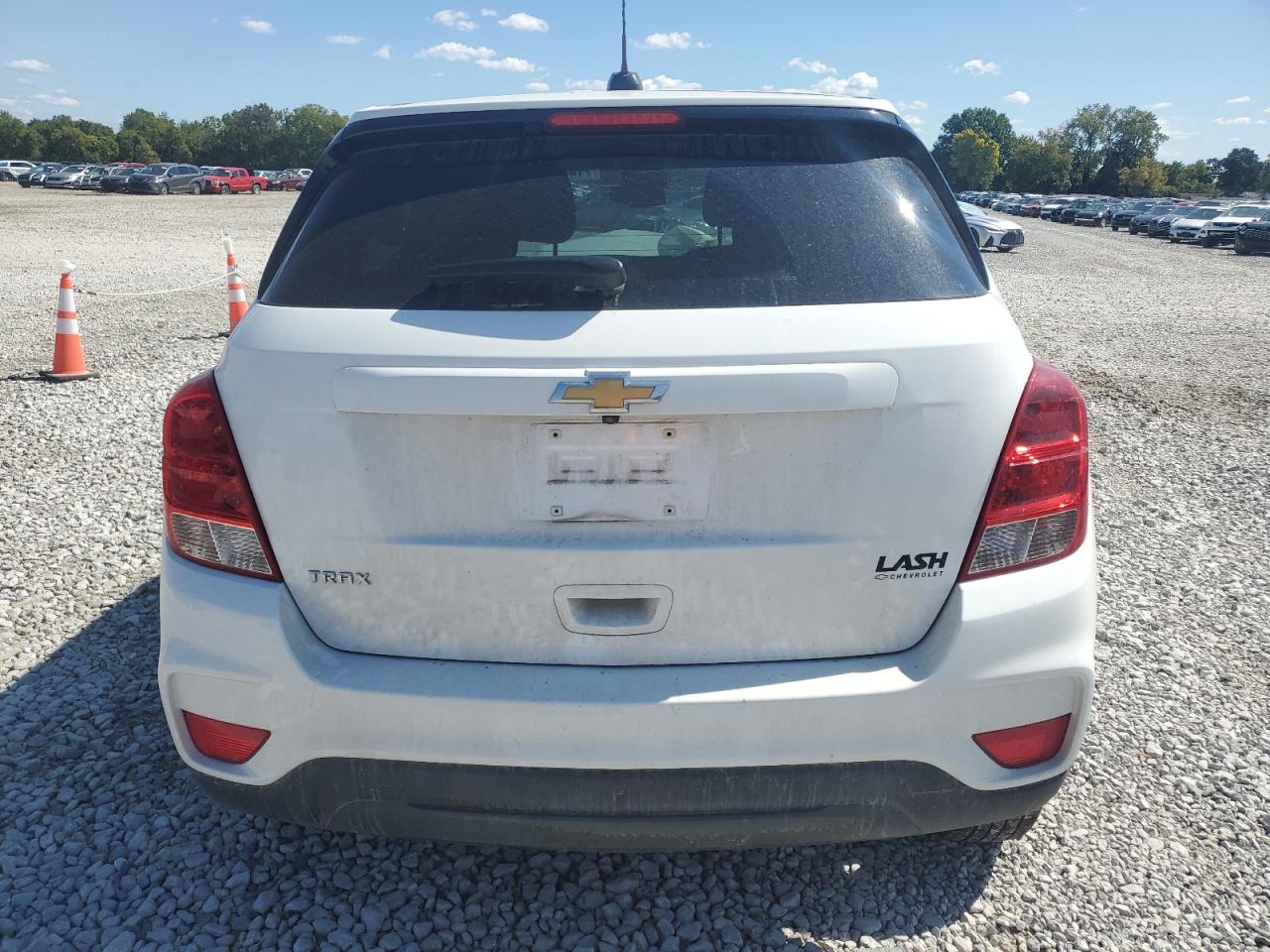 2021 Chevrolet Trax Ls VIN: KL7CJKSB8MB319576 Lot: 80303595