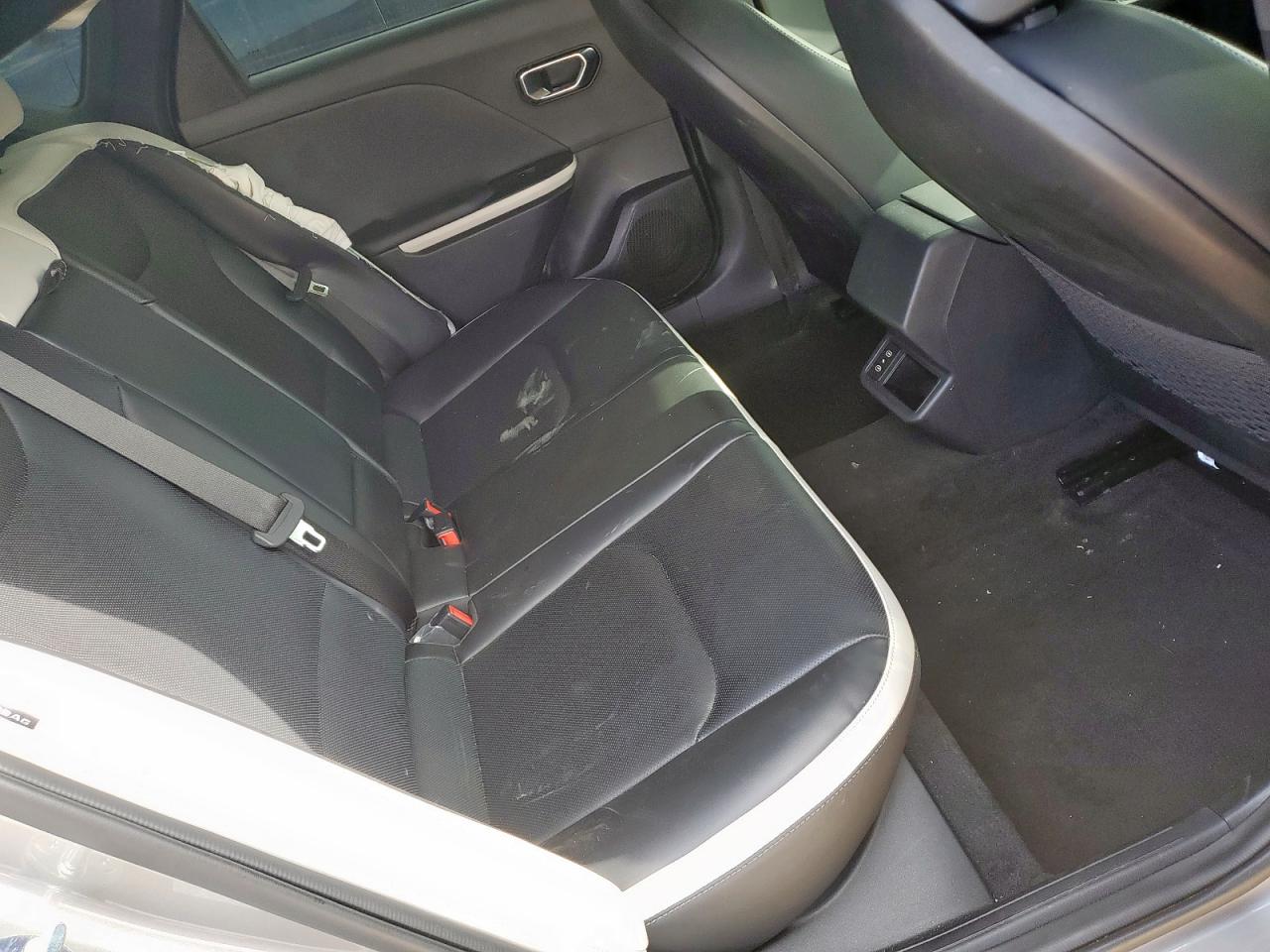 2025 Kia K4 Gt Line VIN: 3KPFW4DEXSE054843 Lot: 71767105