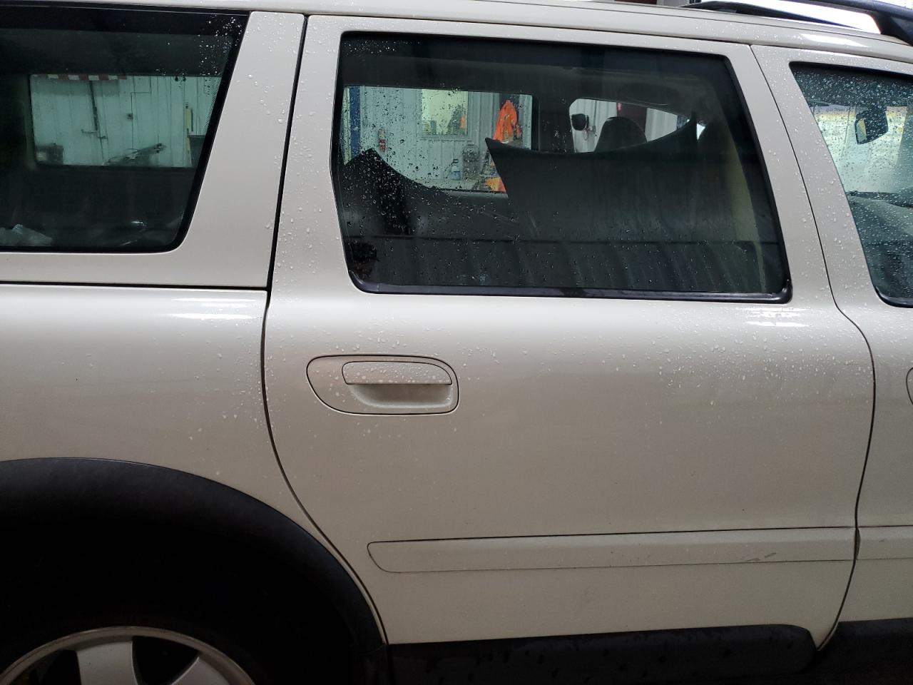 2002 Volvo V70 Xc VIN: YV1SZ58D321052975 Lot: 82121505