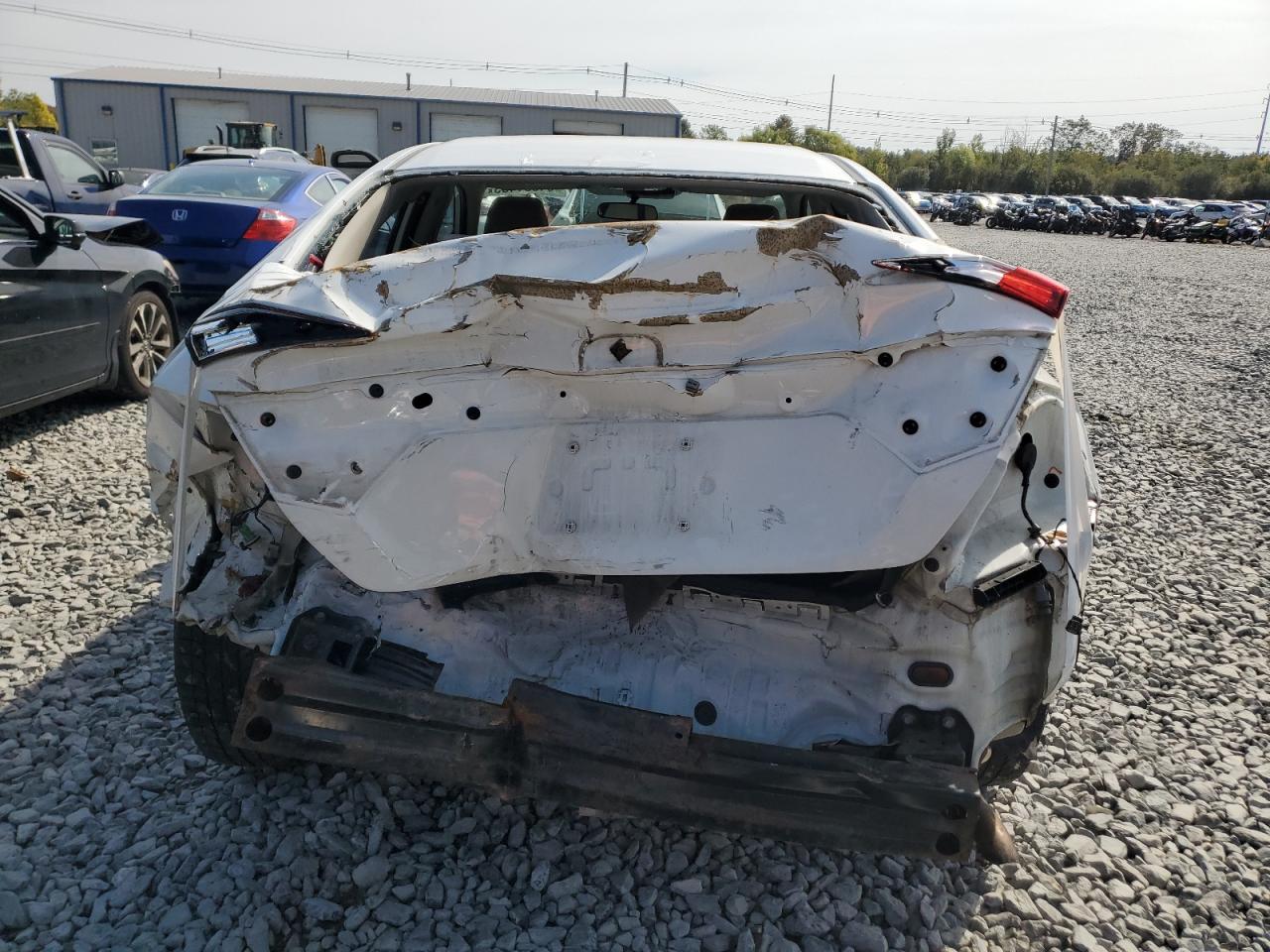 2018 Honda Civic Lx VIN: 2HGFC2F64JH605081 Lot: 84651435