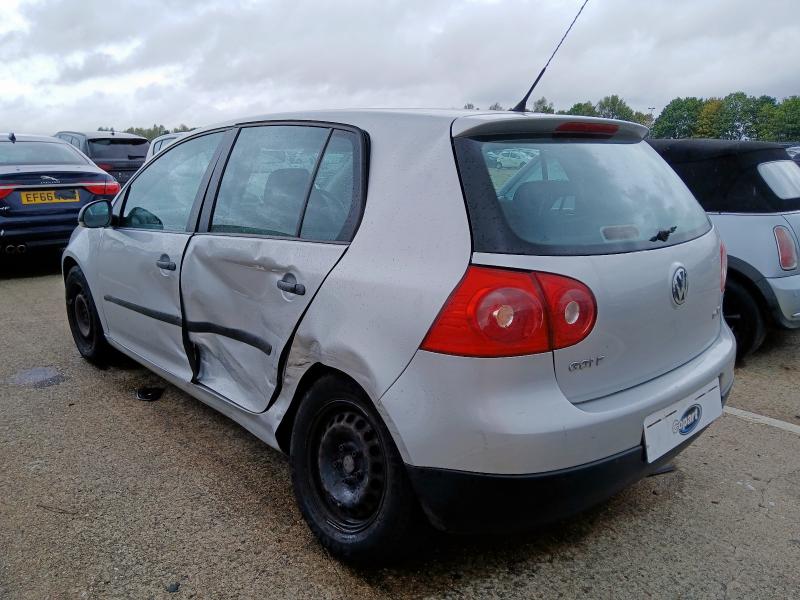 2006 VOLKSWAGEN GOLF FSI S 
