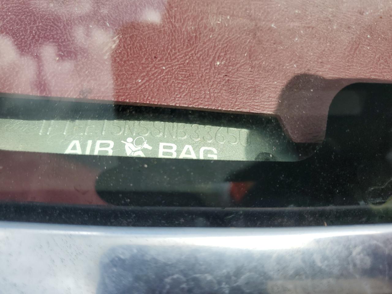 1995 Ford F150 VIN: 1FTEF15N5SNB33650 Lot: 80304105