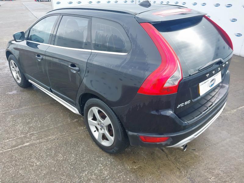 2010 VOLVO XC60 DRIVE R-DESIGN D3 
