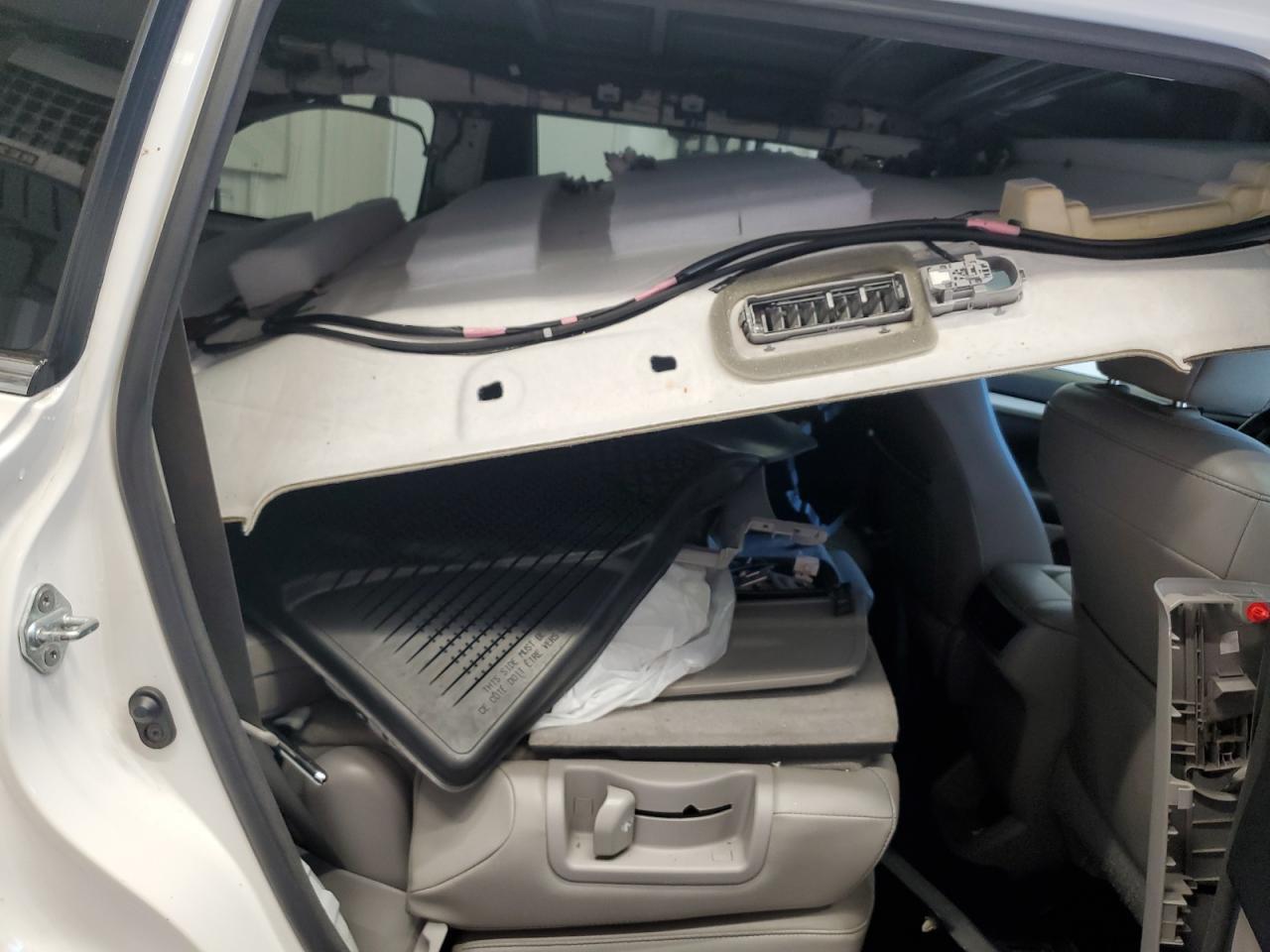 2017 Toyota Highlander Le VIN: 5TDBZRFH1HS361195 Lot: 82154165