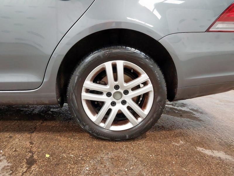 2011 VOLKSWAGEN GOLF SE TDI 