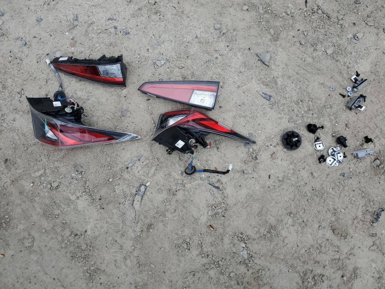 2018 Toyota Prius VIN: JTDKARFU4J3064658 Lot: 80194025