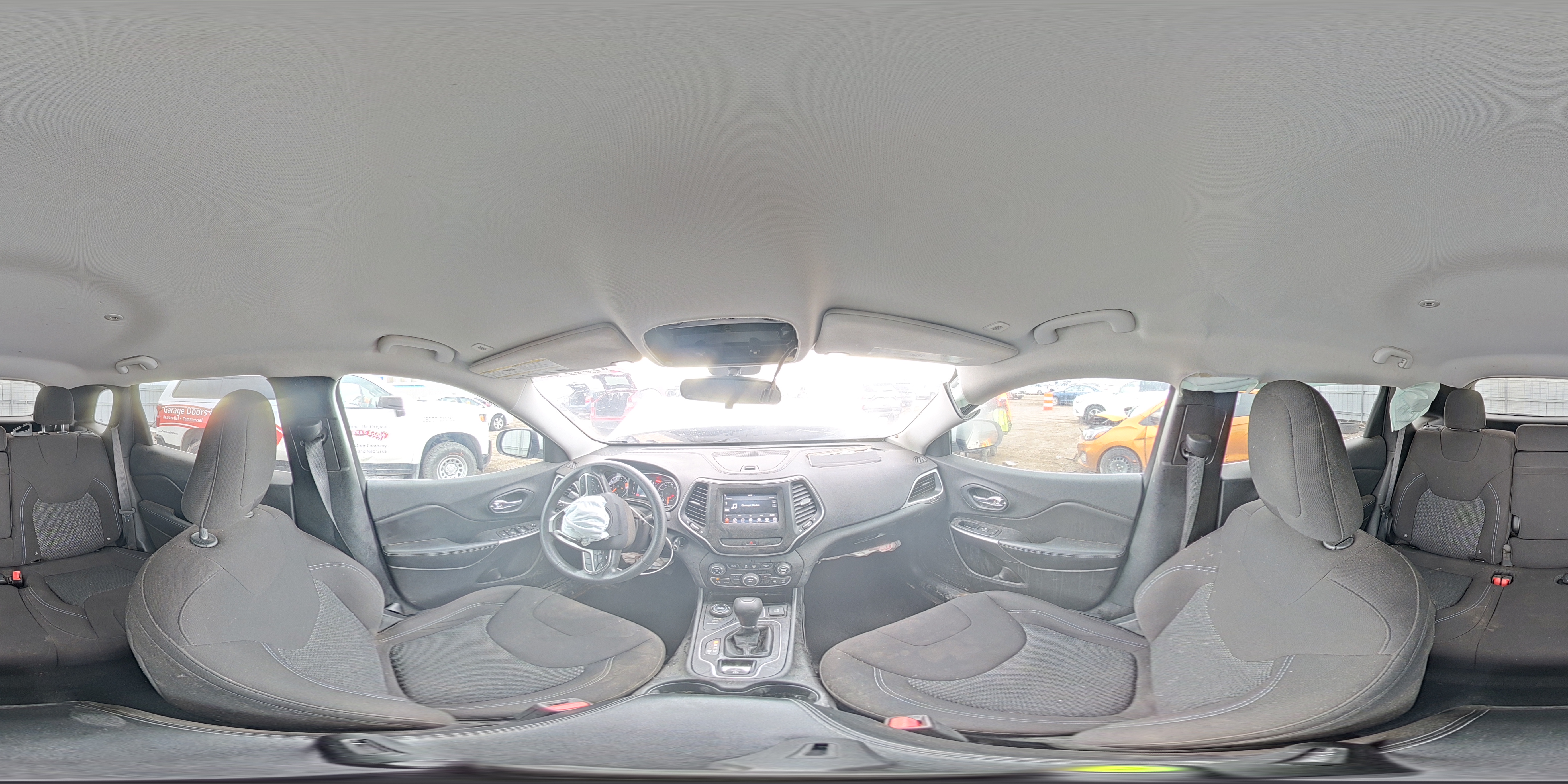 2019 Jeep Cherokee Latitude VIN: 1C4PJMCB0KD132428 Lot: 81612285