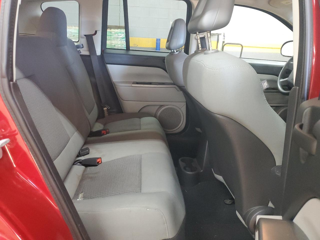 2007 Jeep Compass VIN: 1J8FF47W97D123074 Lot: 71952645