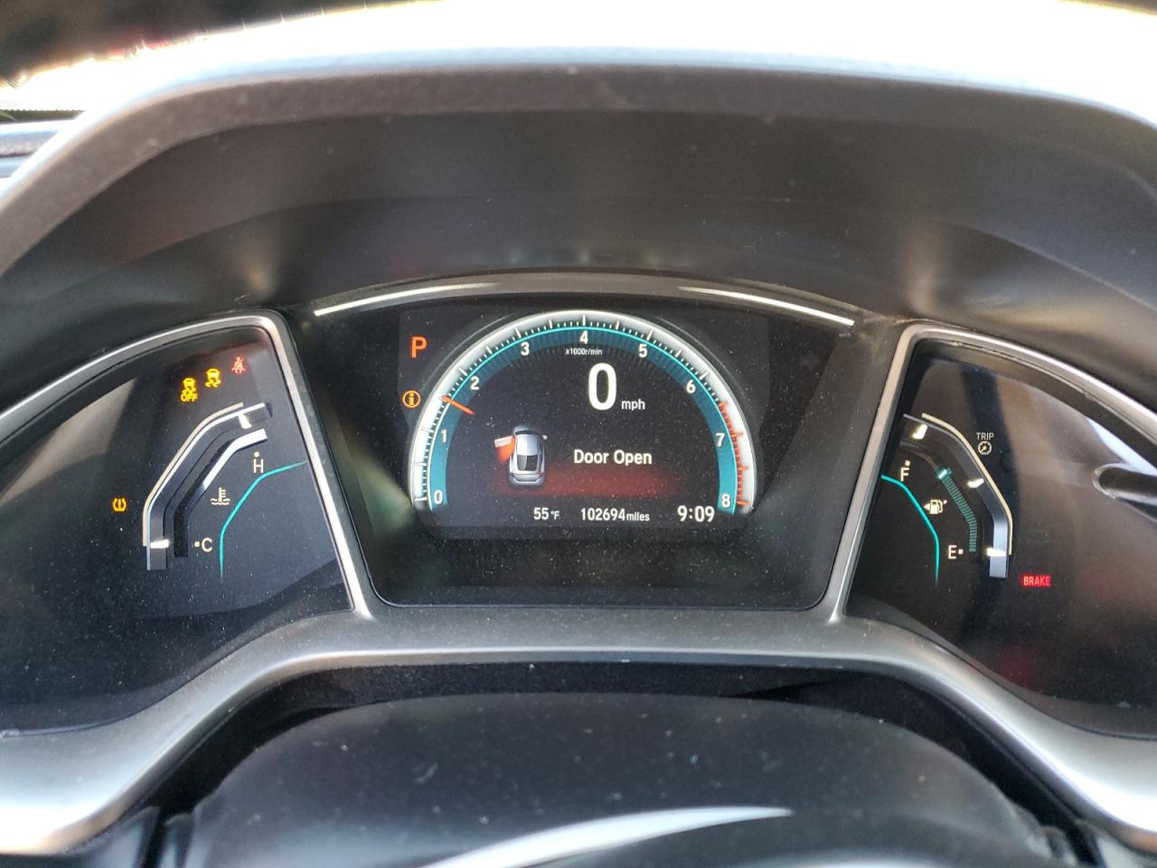 2018 Honda Civic Ex VIN: 2HGFC3B3XJH354987 Lot: 84005505