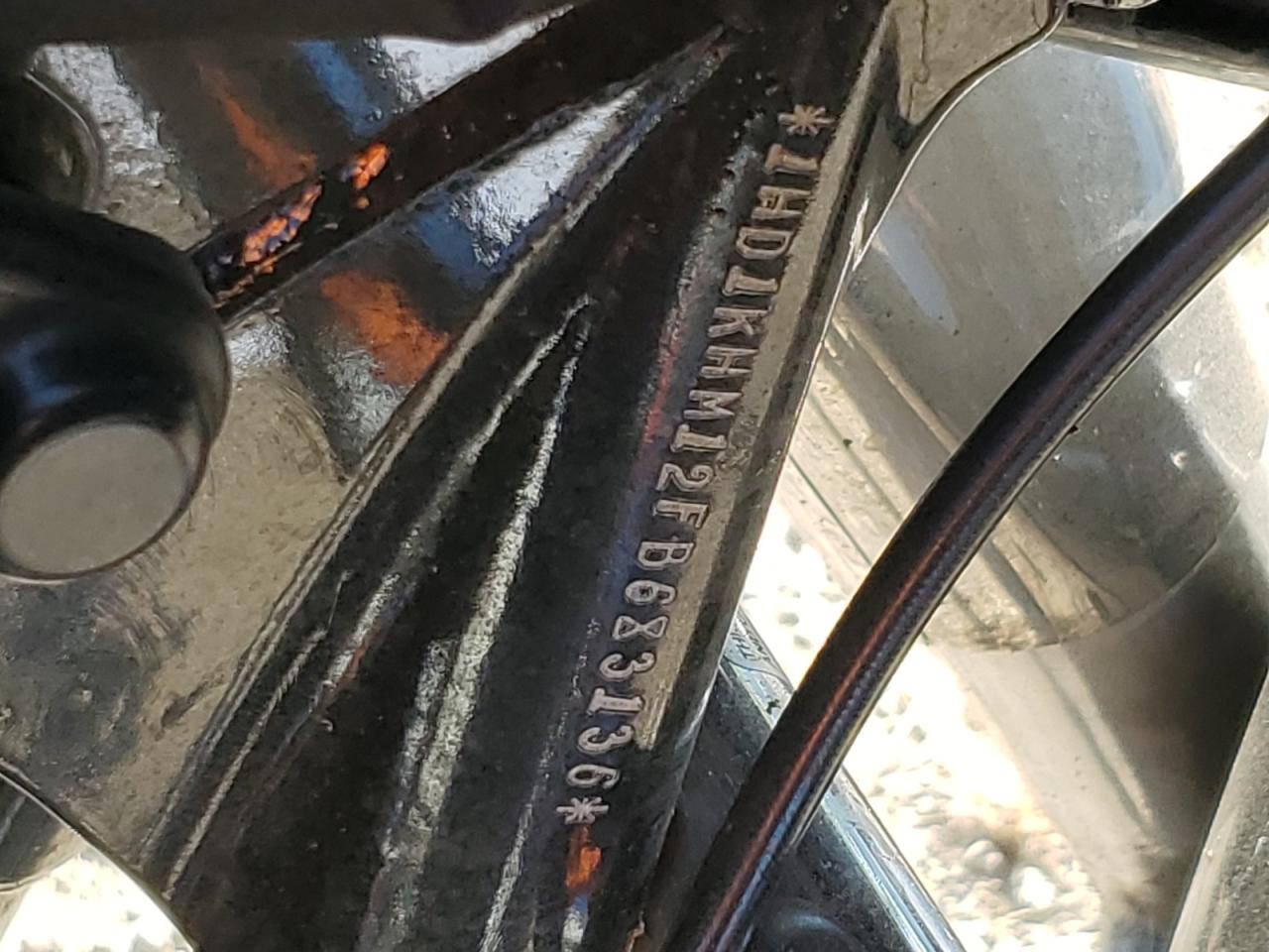 2015 Harley-Davidson Fltrx Road Glide VIN: 1HD1KHM12FB683136 Lot: 84176025