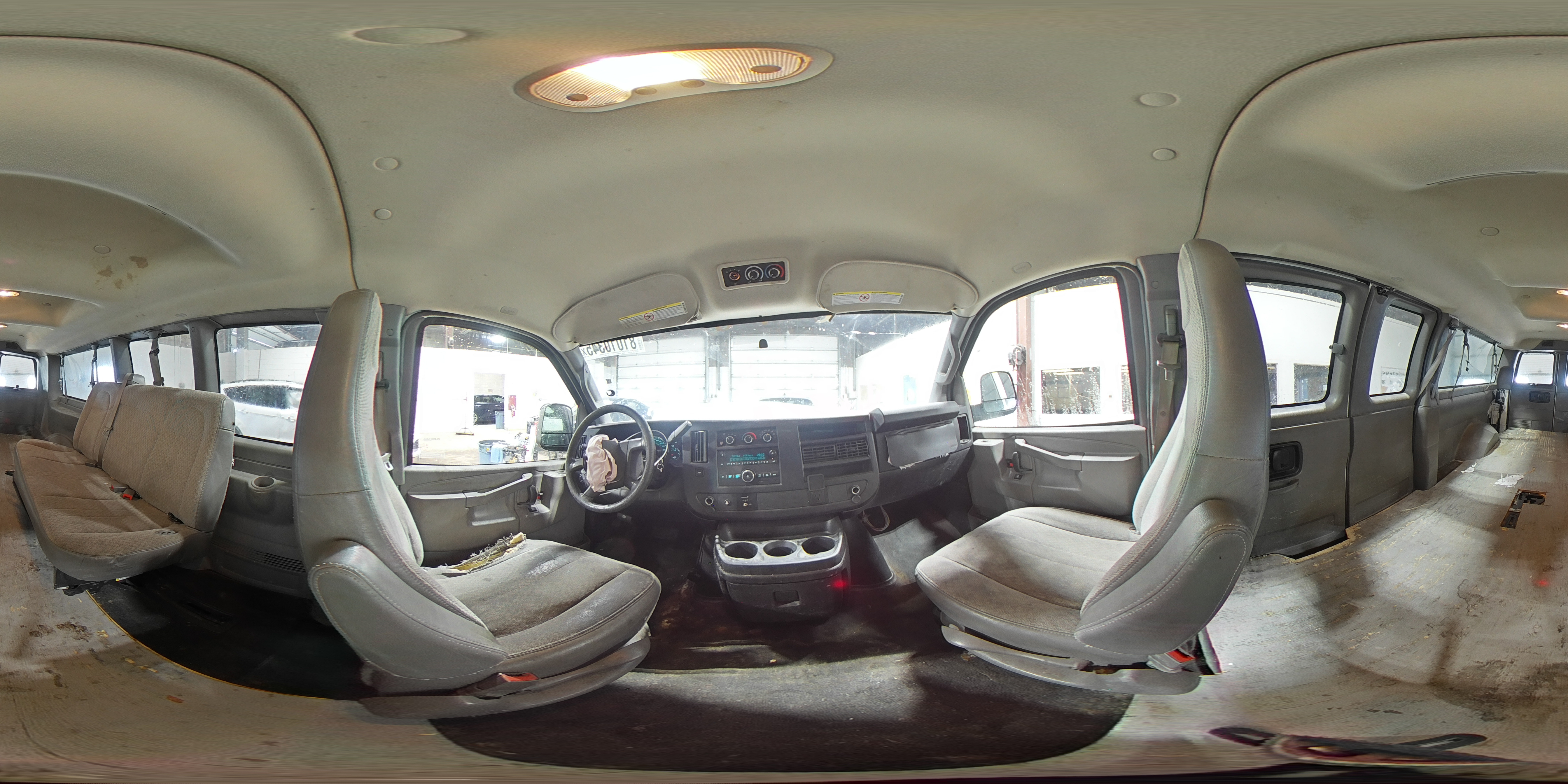 2017 Chevrolet Express G3500 Lt VIN: 1GAZGPFG1H1141092 Lot: 81010345