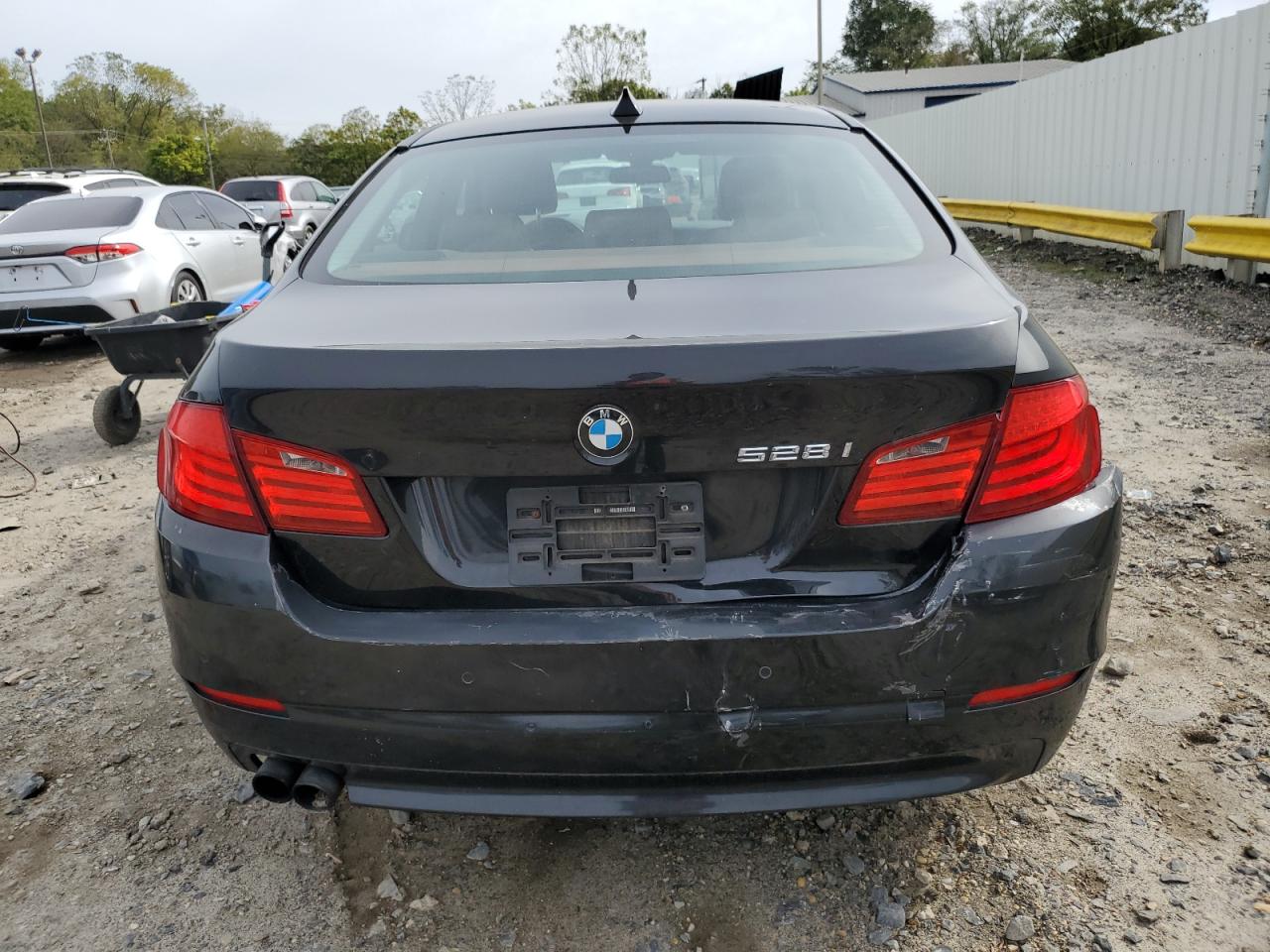 2012 BMW 528 Xi VIN: WBAXH5C59CDW02028 Lot: 83817815
