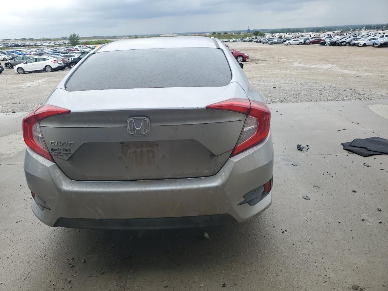 2018 Honda Civic Lx VIN: 19XFC2F59JE011149 Lot: 81421955