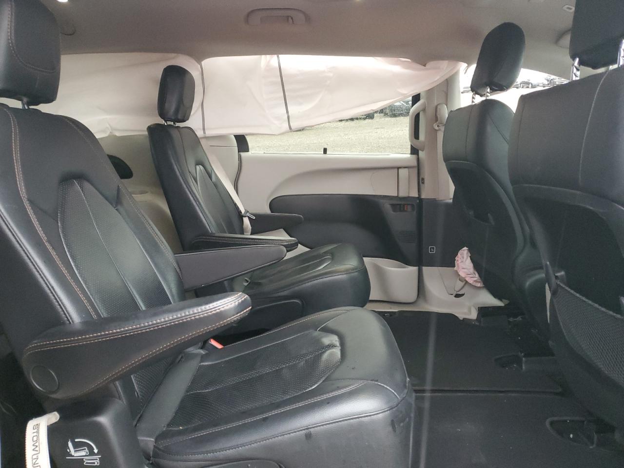 2019 Chrysler Pacifica Touring L VIN: 2C4RC1BG5KR665399 Lot: 84810455