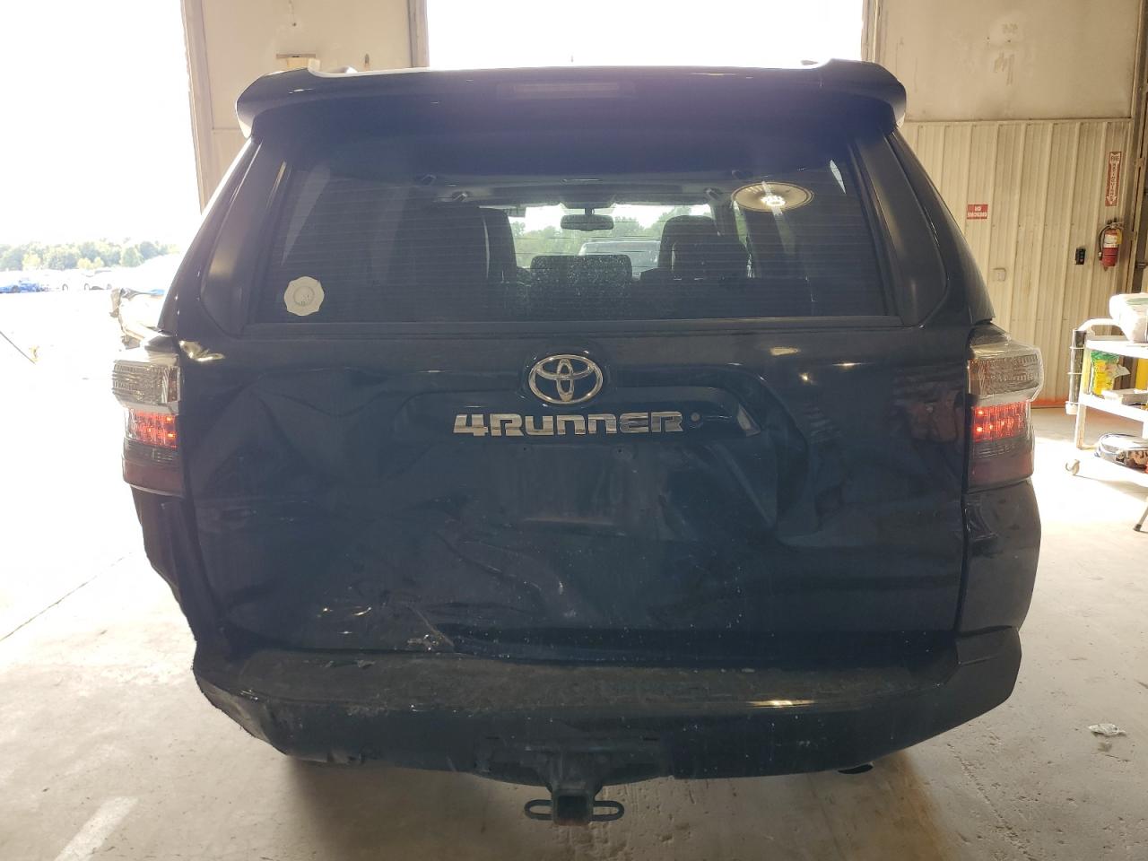 2018 Toyota 4Runner Sr5/Sr5 Premium VIN: JTEBU5JR5J5524638 Lot: 71514645