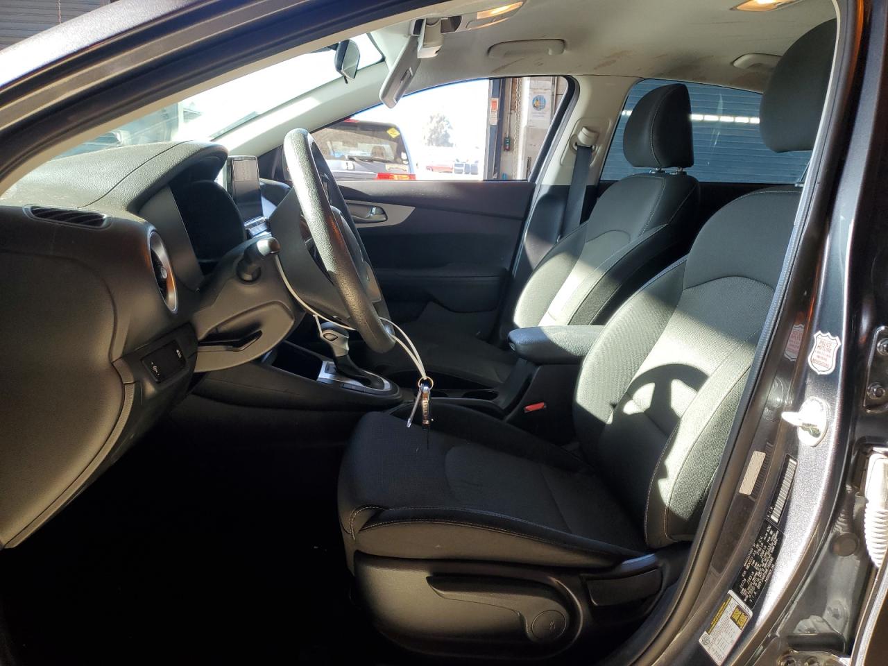 2024 Kia Forte Lx VIN: 3KPF24AD9RE749946 Lot: 84274375