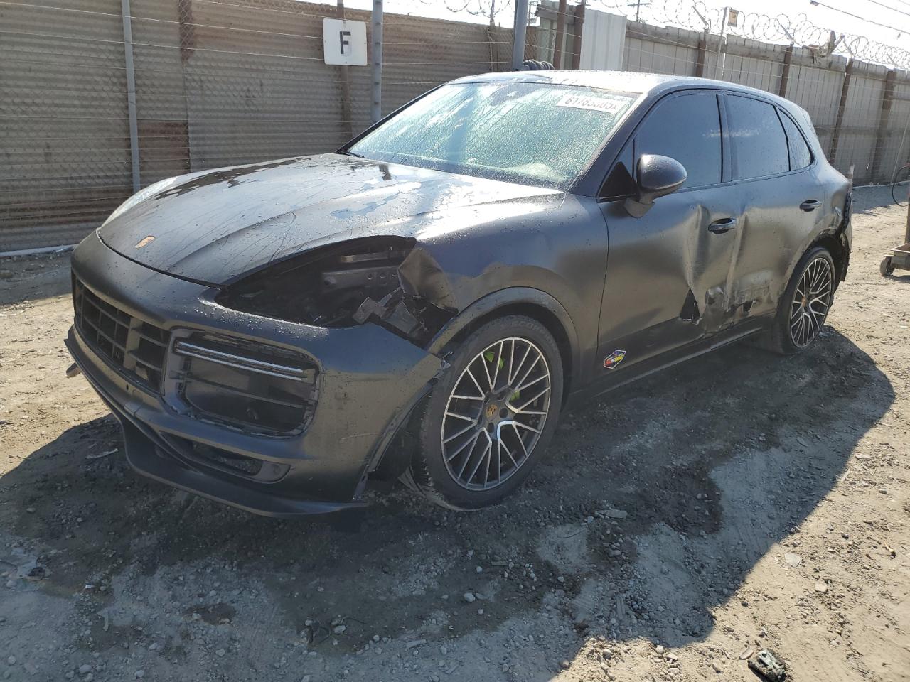 2019 Porsche Cayenne WP1AA2AYXKDA06013 photo #1