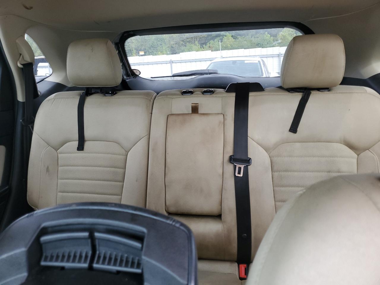 2016 Ford Edge Se VIN: 2FMPK3G99GBB48084 Lot: 82160005