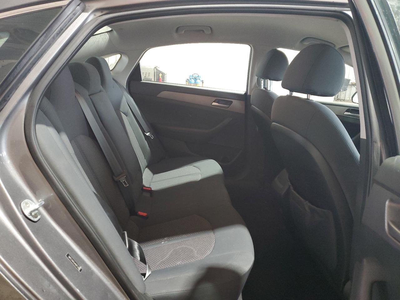 2018 Hyundai Sonata Se VIN: 5NPE24AF6JH687306 Lot: 81218535