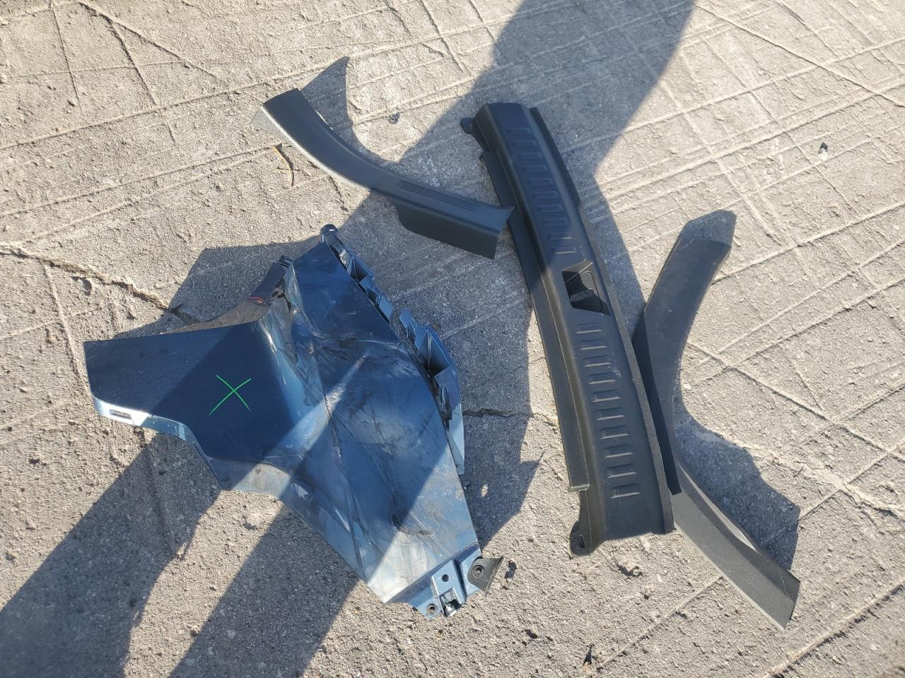 2025 Chevrolet Equinox Lt VIN: 3GNAXHEG2SL322740 Lot: 84381975