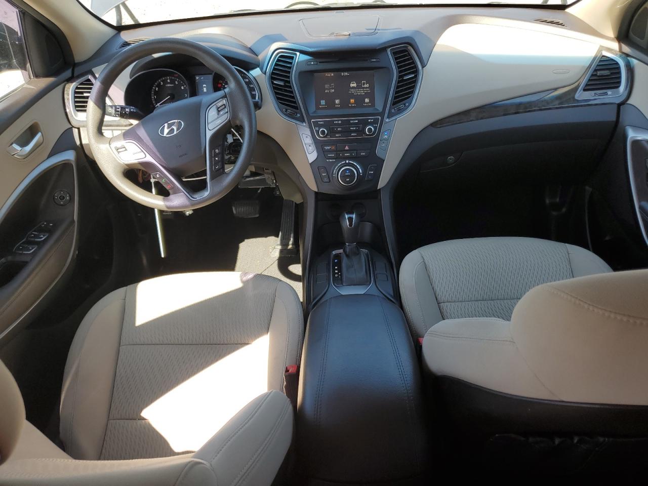 2017 Hyundai Santa Fe Sport VIN: 5XYZU3LB6HG387721 Lot: 81710025