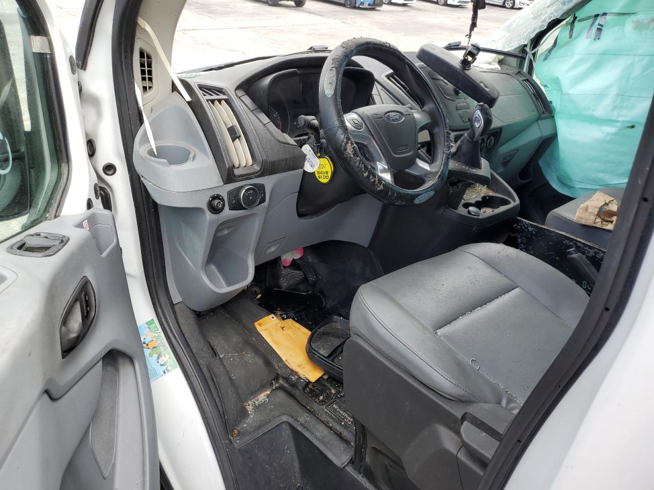 2019 Ford Transit T-250 VIN: 1FTYR3XM9KKA48302 Lot: 81235975