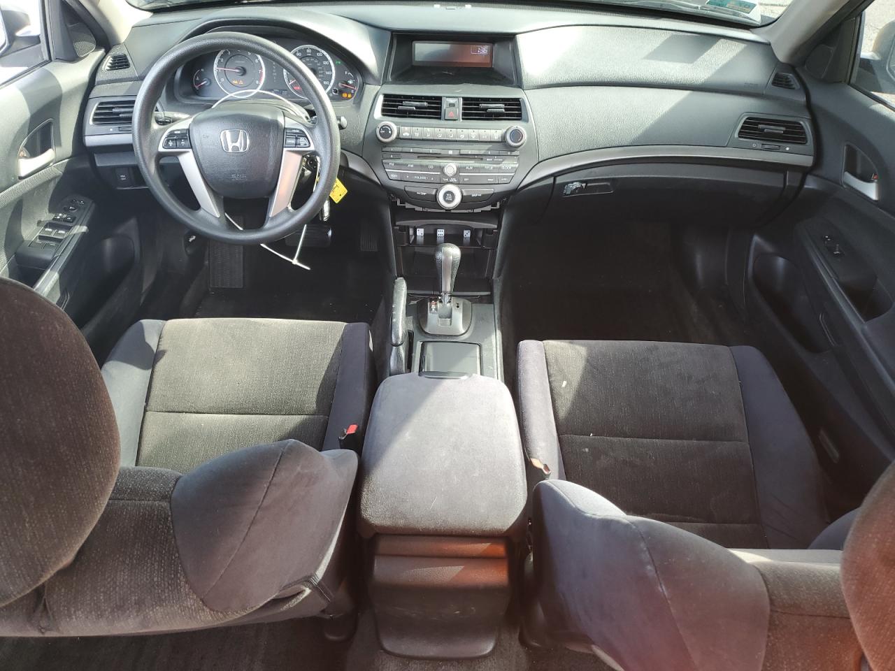 2010 Honda Accord Lxp VIN: 1HGCP2F42AA198026 Lot: 71885055