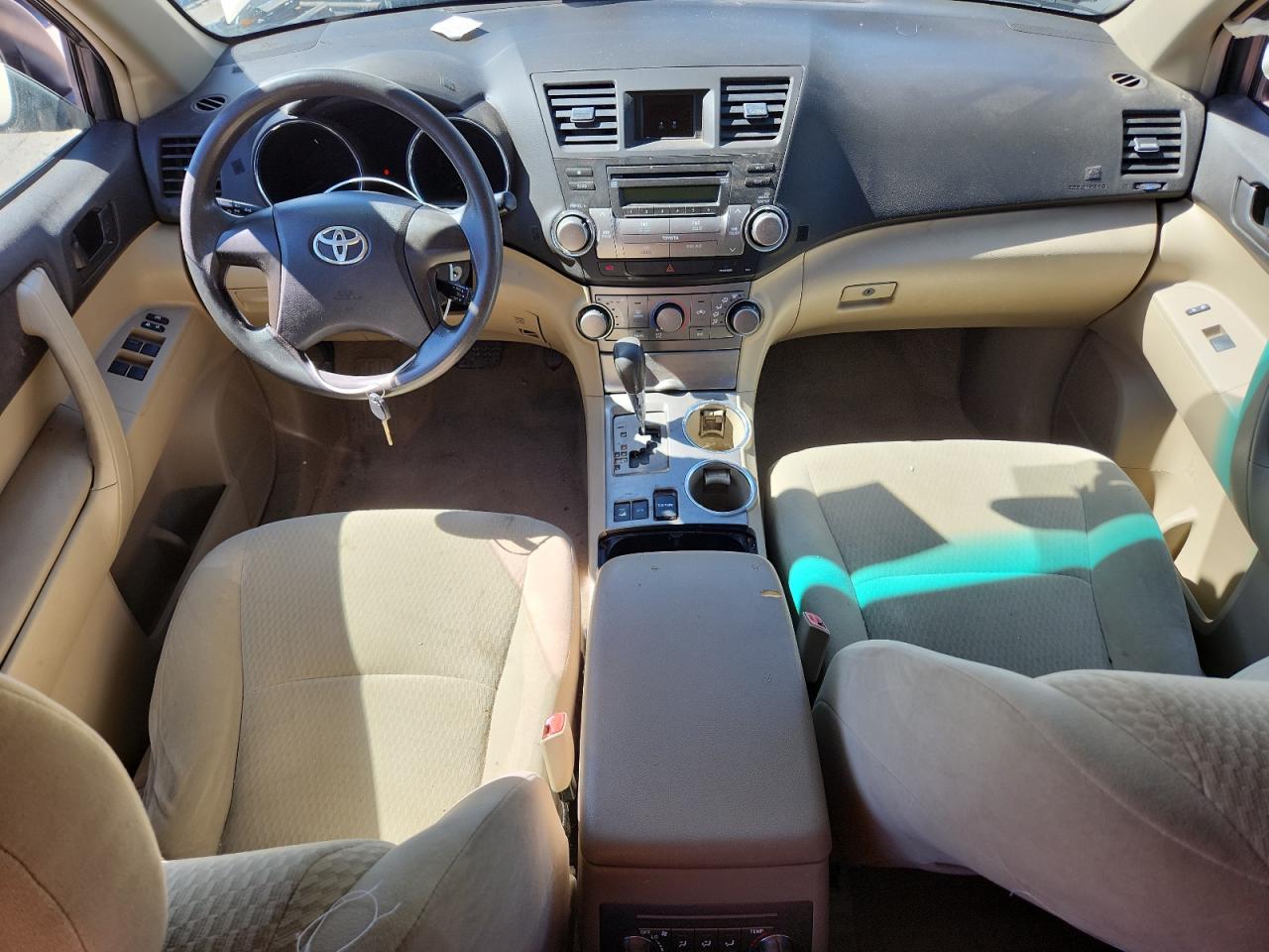 2010 Toyota Highlander VIN: 5TDBK3EH2AS006531 Lot: 81752475