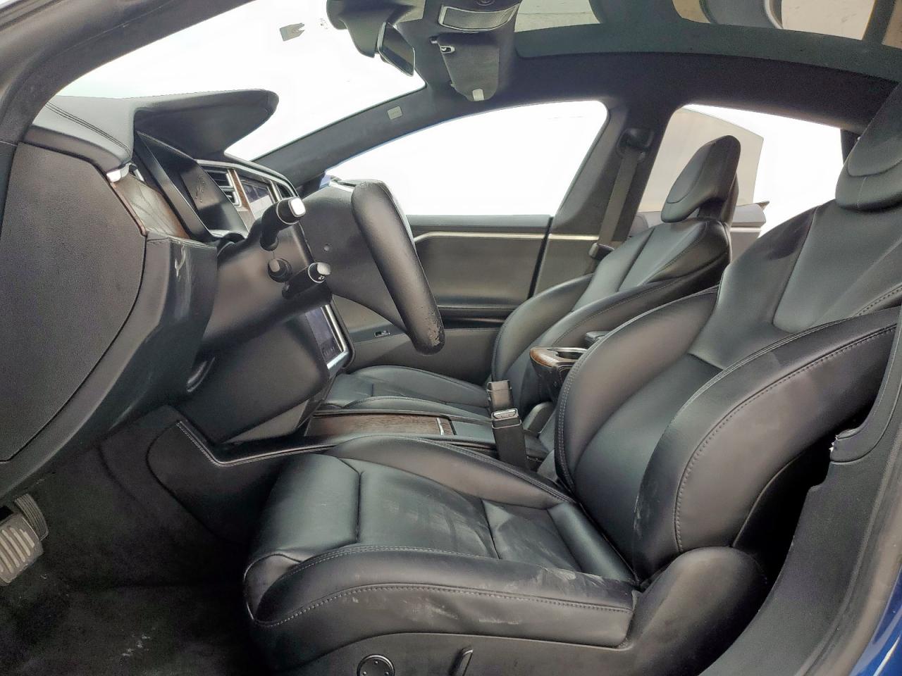 2017 Tesla Model S VIN: 5YJSA1E27HF230279 Lot: 84699285