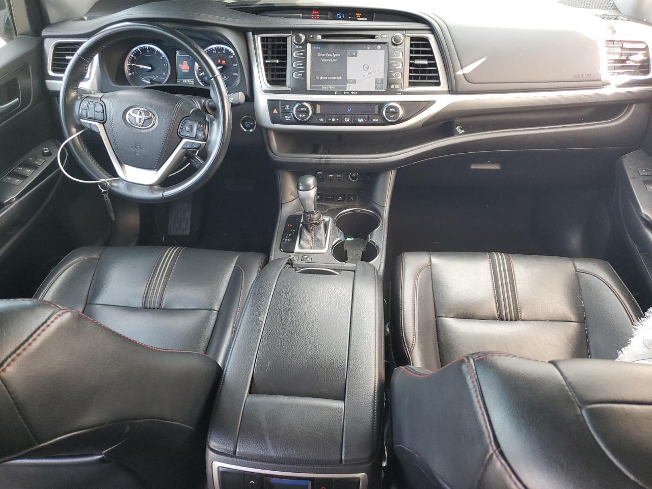 2019 Toyota Highlander Se VIN: 5TDJZRFH3KS992873 Lot: 81756165