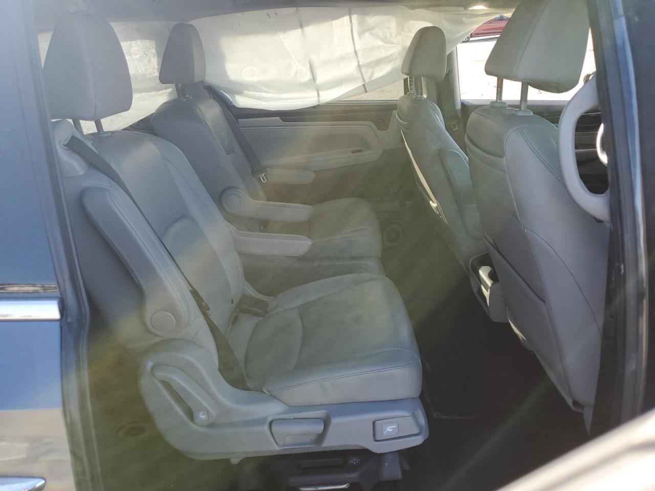 2018 Honda Odyssey Elite VIN: 5FNRL6H98JB061104 Lot: 71596155