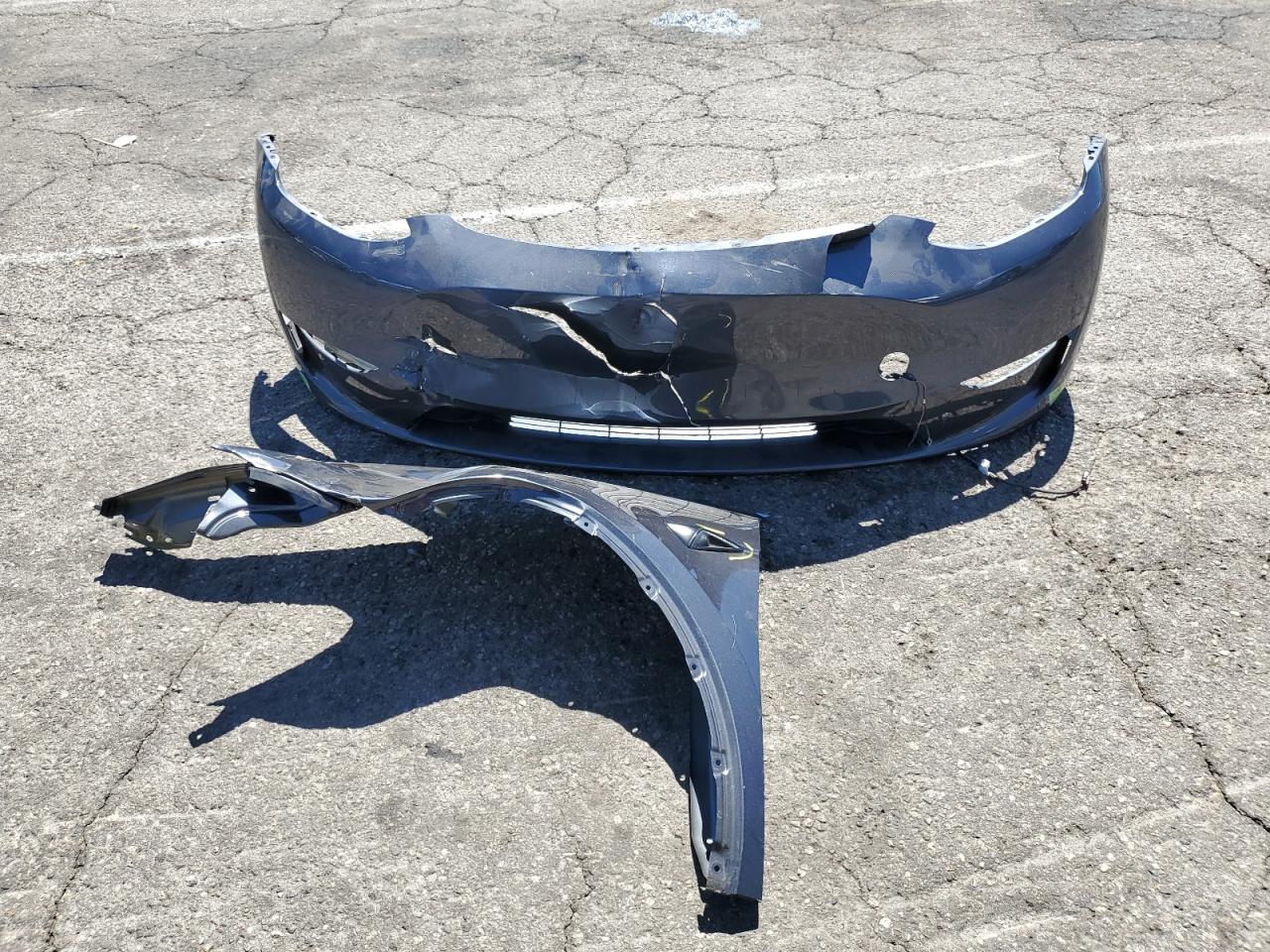 2023 Tesla Model Y VIN: 7SAYGDEE5PA053010 Lot: 70861565