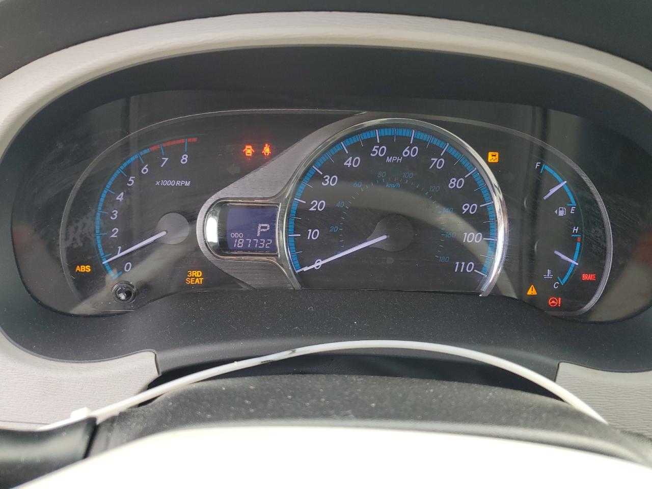 2011 Toyota Sienna Xle VIN: 5TDYK3DC5BS125577 Lot: 83800055