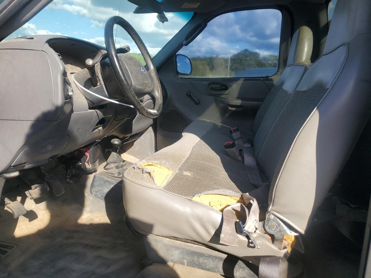 2003 Ford F150 VIN: 1FTRF18W23NA77545 Lot: 84576245