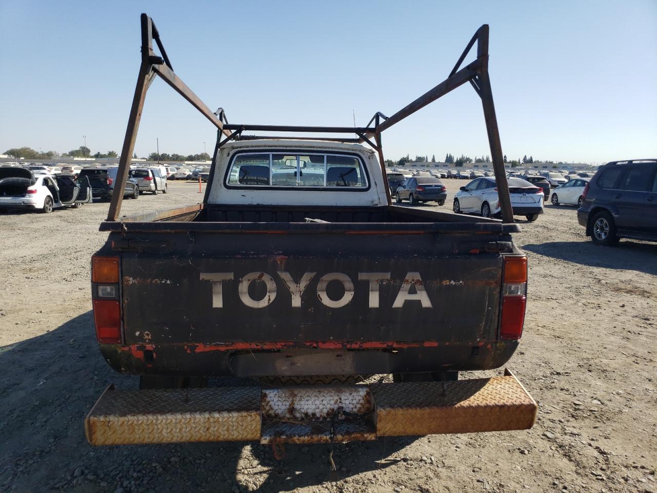 1982 Toyota Pickup Rn48 VIN: JT4RN48S5C0056591 Lot: 80578845