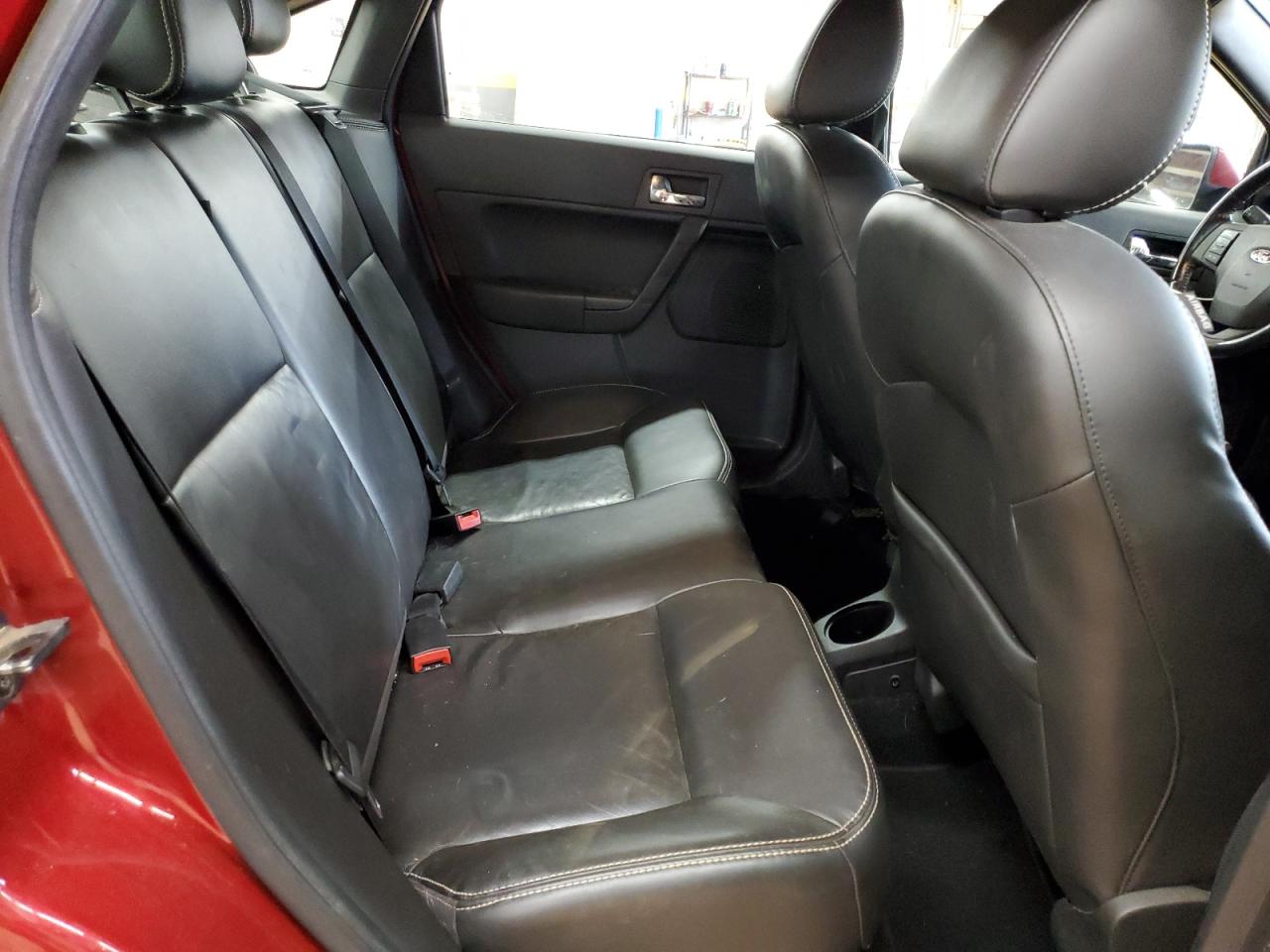 2011 Ford Focus Ses VIN: 1FAHP3GN9BW160191 Lot: 81851195