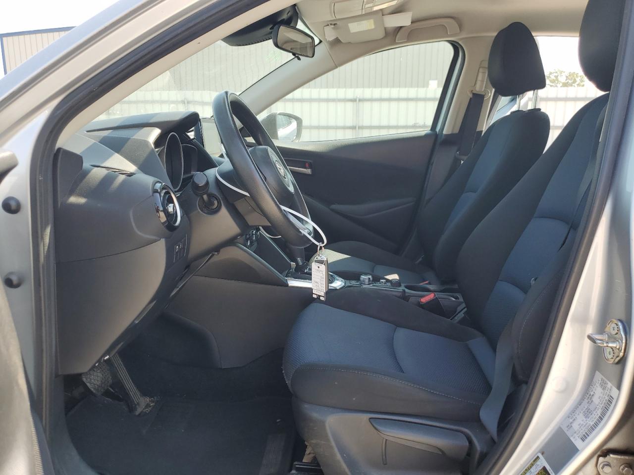 2019 Toyota Yaris L VIN: 3MYDLBYVXKY528448 Lot: 81720915