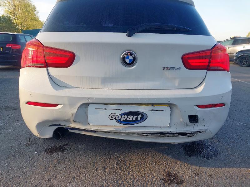 2017 BMW 118D SPORT 