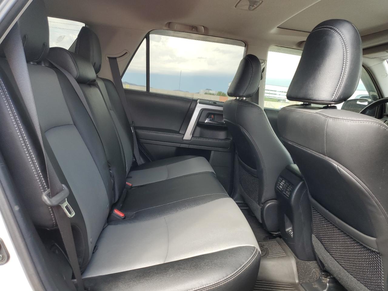 2021 Toyota 4Runner Sr5/Sr5 Premium VIN: JTENU5JR7M5880946 Lot: 81312445