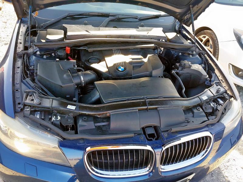 2011 BMW 318D EXCLUSIVE EDITION 