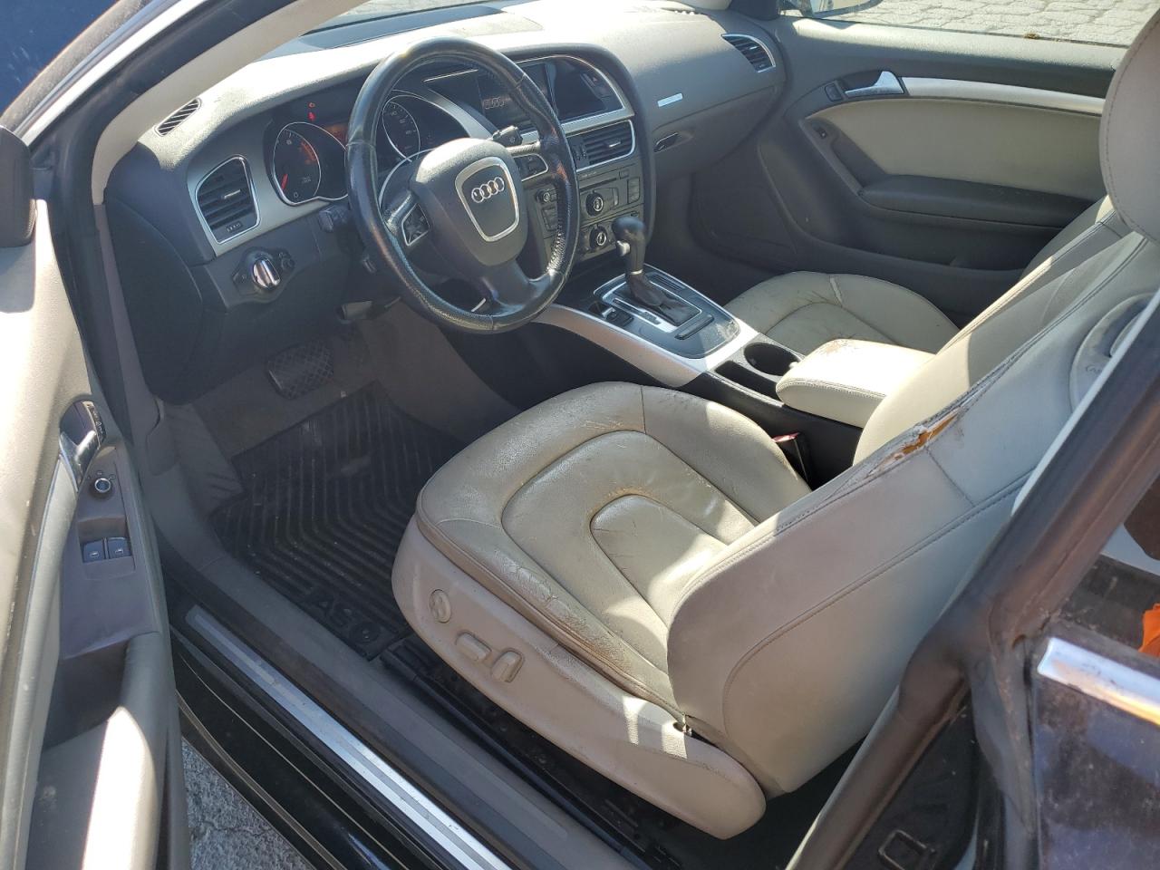 2010 Audi A5 Premium VIN: WAUCFAFR1AA049529 Lot: 80944435