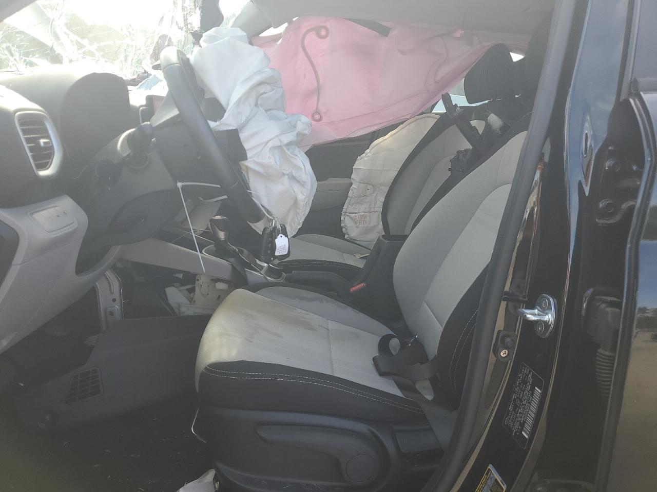 2022 Hyundai Venue Sel VIN: KMHRC8A34NU171819 Lot: 71510445