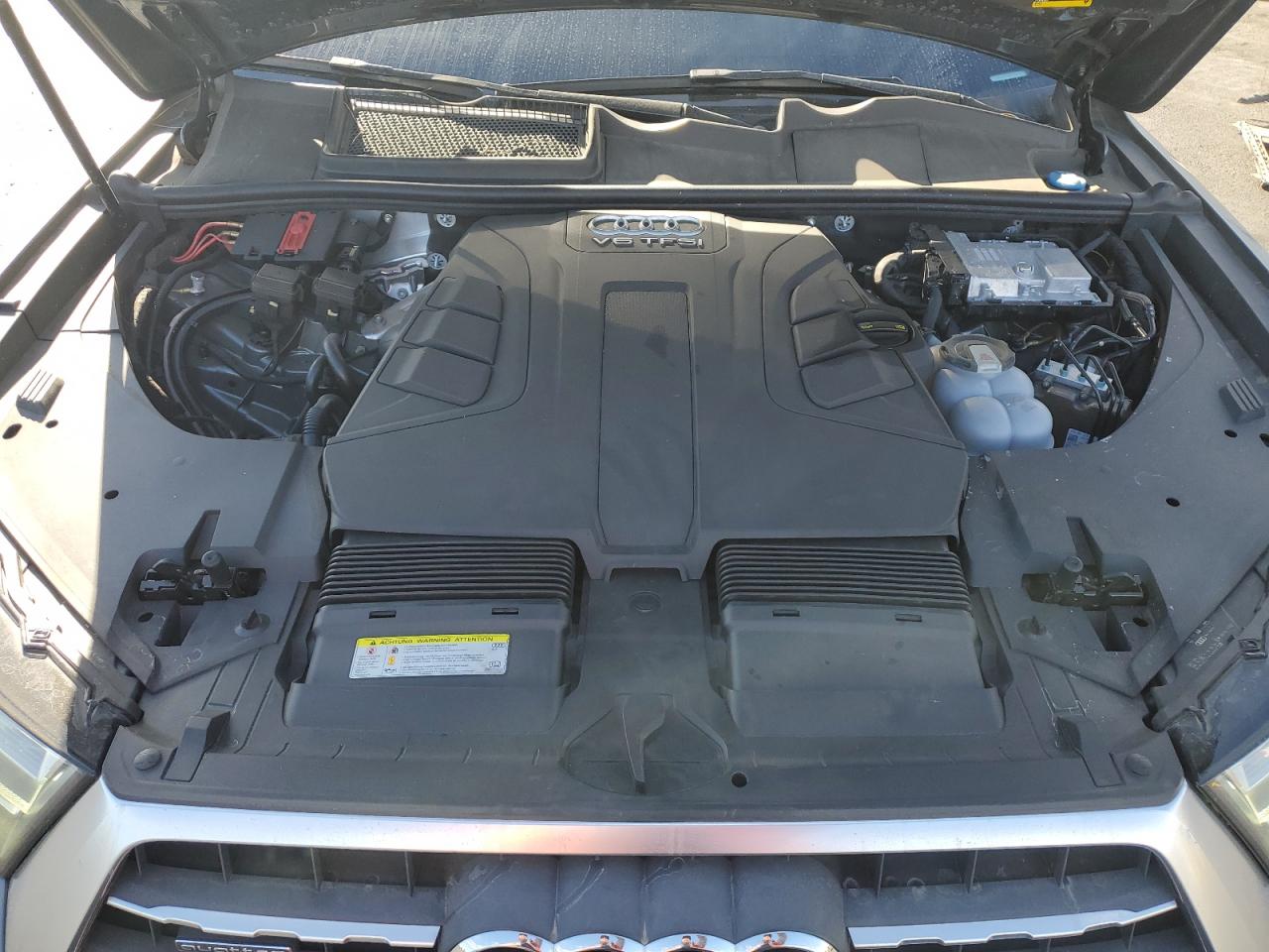 2017 Audi Q7 Premium Plus VIN: WA1LAAF74HD049219 Lot: 72099795