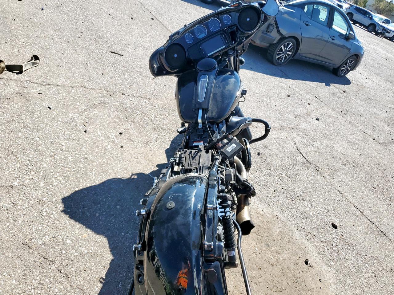 2018 Harley-Davidson Flhxs Street Glide Special VIN: 1HD1KRC16JB617401 Lot: 84199575