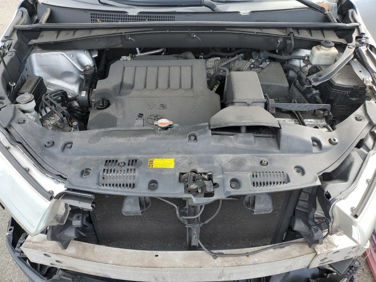 2016 Toyota Highlander Xle VIN: 5TDJKRFH6GS261883 Lot: 81831905