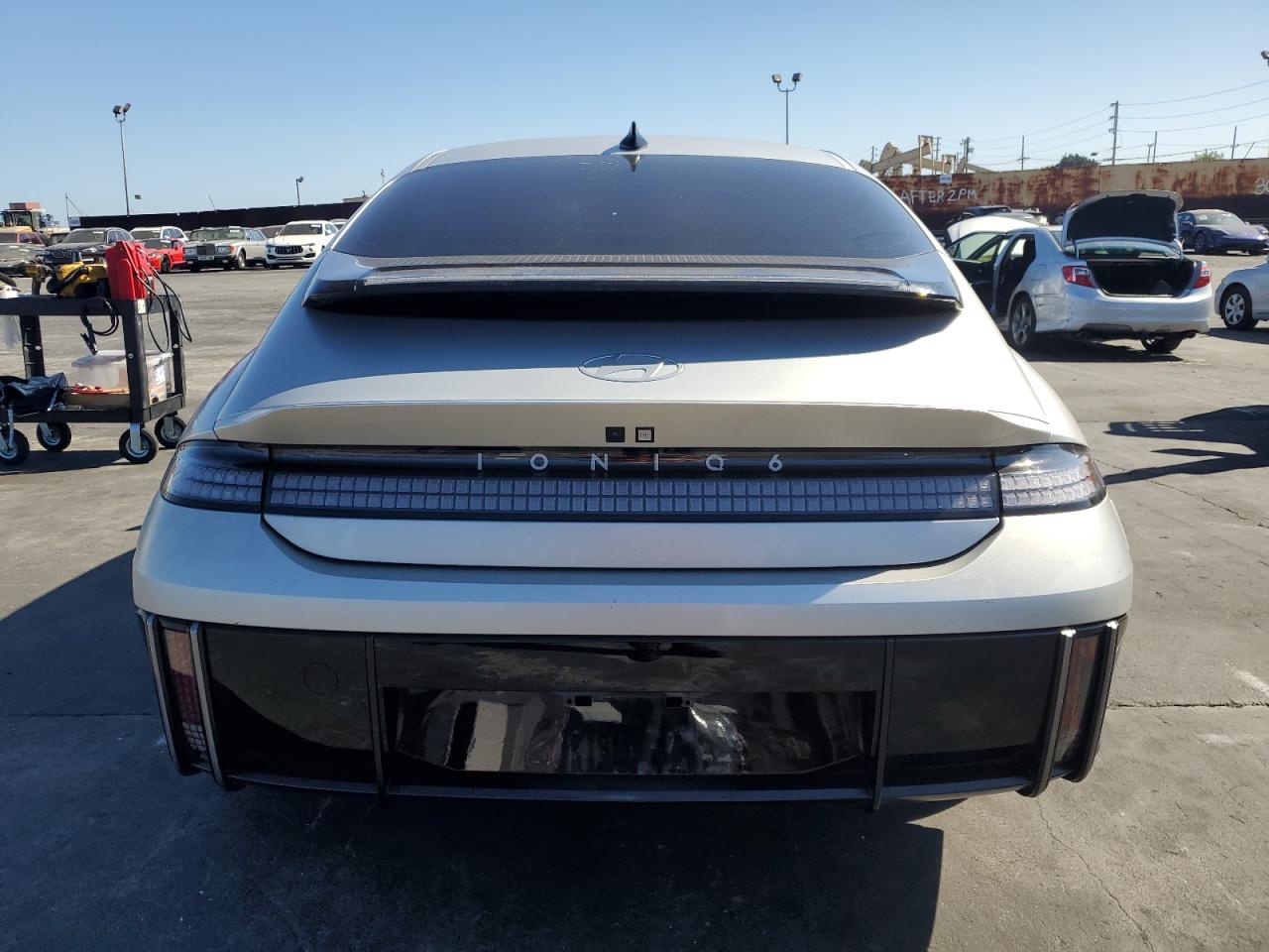 2023 Hyundai Ioniq 6 Limited VIN: KMHM54AA8PA045432 Lot: 71747405