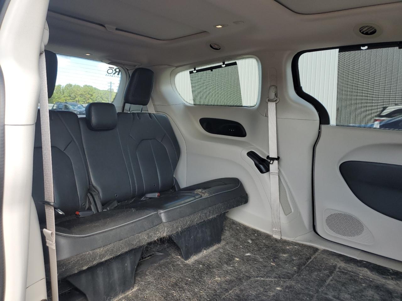 2018 Chrysler Pacifica Limited VIN: 2C4RC1GG5JR229014 Lot: 82126405