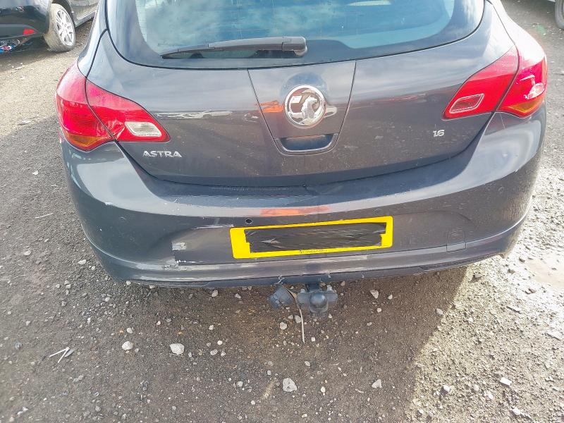 2015 VAUXHALL ASTRA LIMITED EDITION 